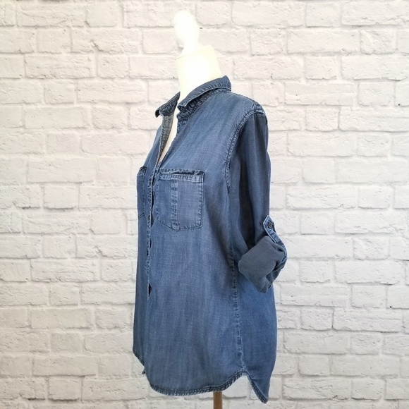 Cloth & Stone dark wash chambray long sleeve button front top women's size M - Picture 8 of 9